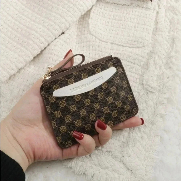 Handbags - ⚠️Clearance Coffee Brown Small & Slim Cardholder / Wallet